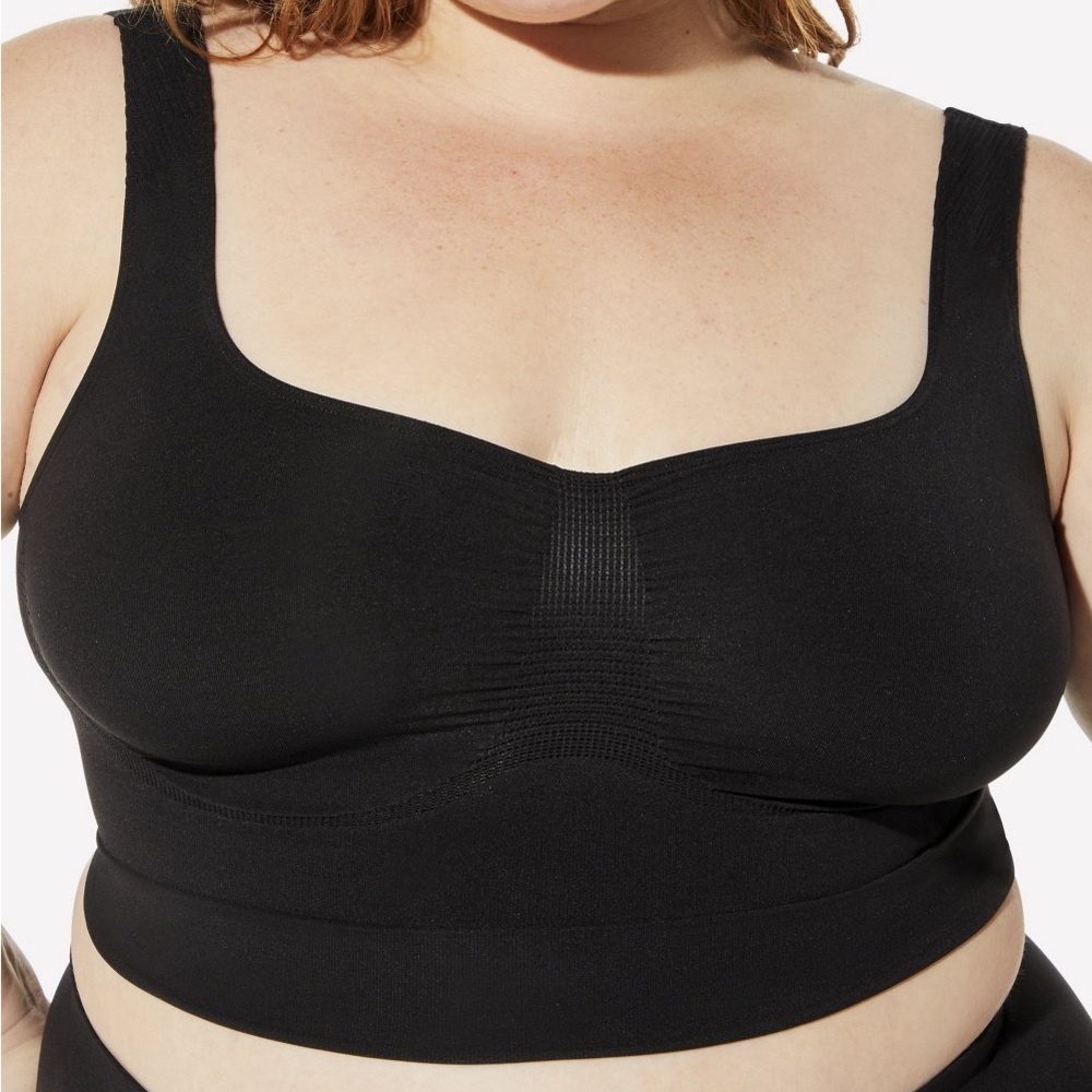 Yitty Nearly Naked Shaping Black Midi Bra